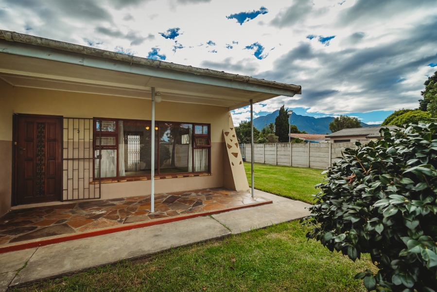 3 Bedroom Property for Sale in Loerie Park Western Cape